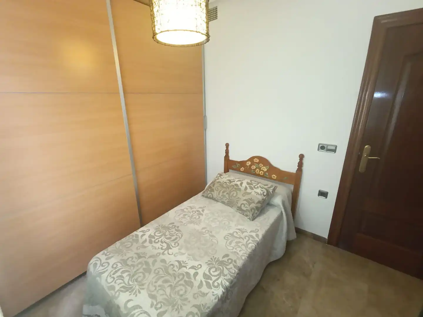 Bedroom of Flat for rent in Linares  with Air Conditioner, Heating and Storage room
