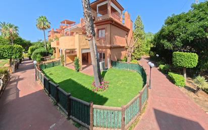 Jardí de Planta baixa en venda en Marbella amb Aire condicionat, Jardí privat i Terrassa