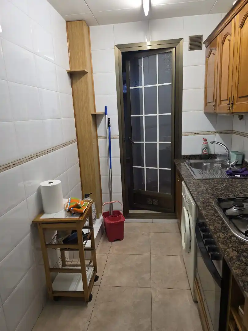 Cuina de Pis en venda en L'Hospitalet de Llobregat amb Aire condicionat, Parquet i Traster