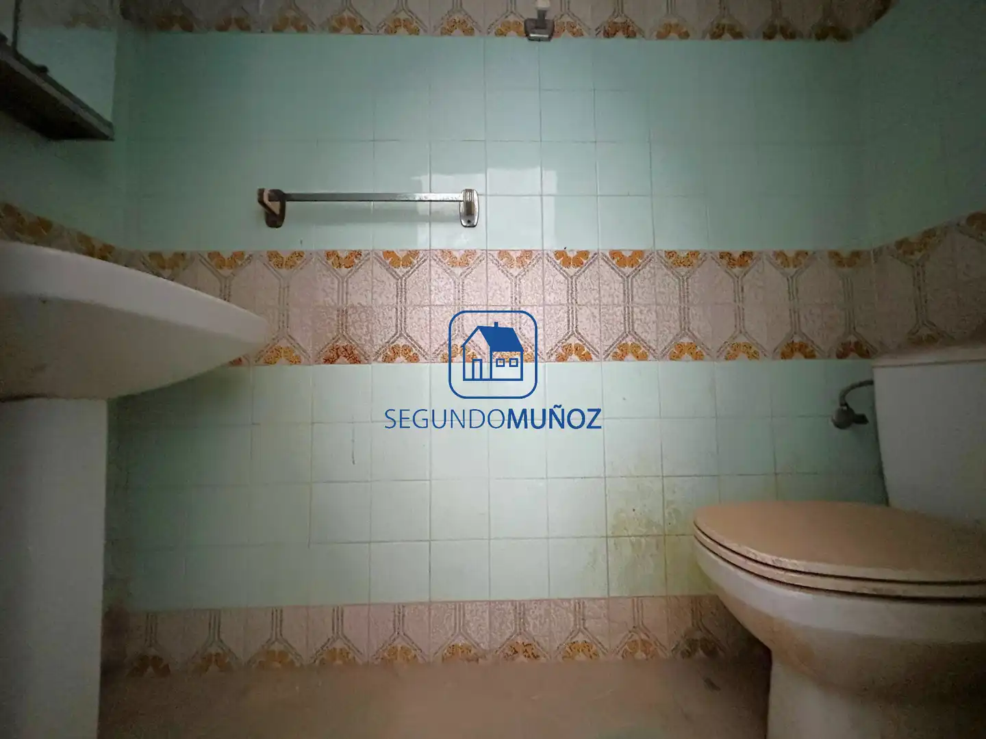 Bathroom of Houses for sale in Totana