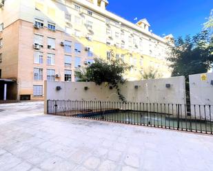 Piscina de Dúplex en venda en  Sevilla Capital amb Aire condicionat i Traster