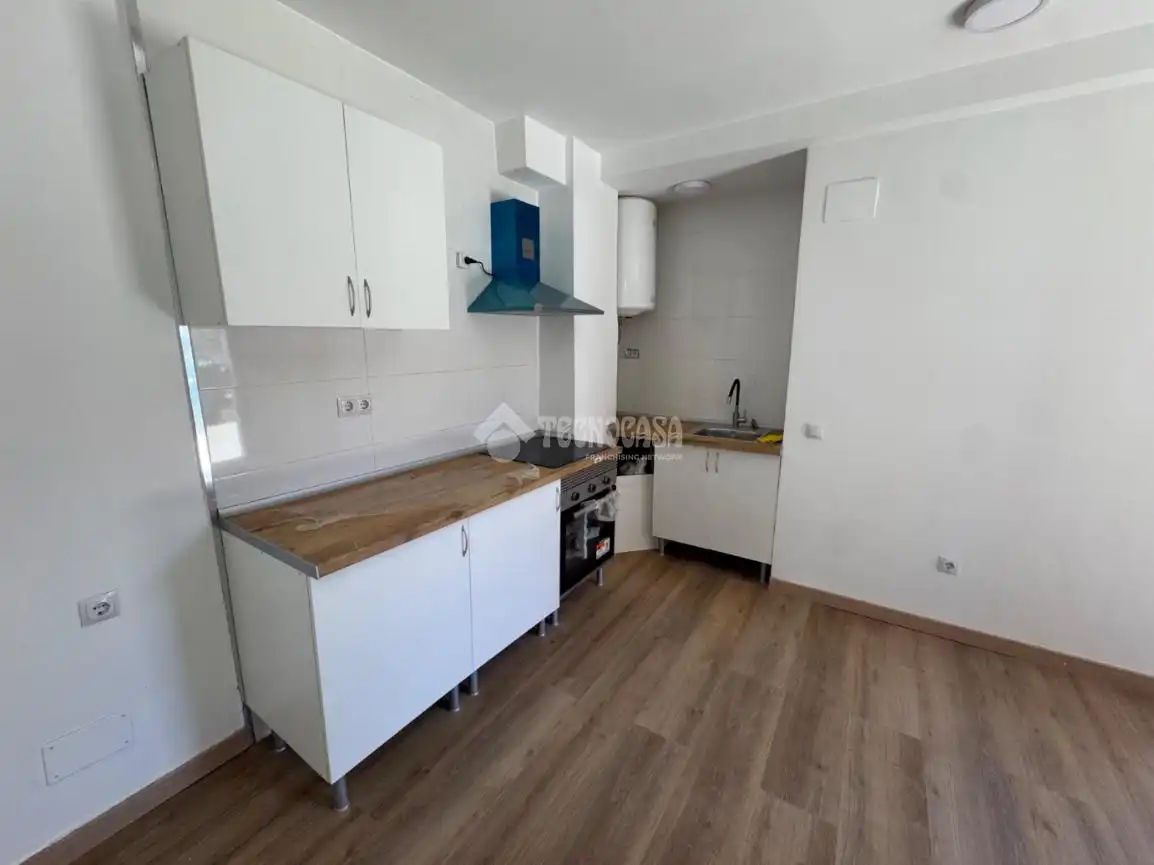 Wohnung zum Verkauf in Calle de la Cruz, imagen 3