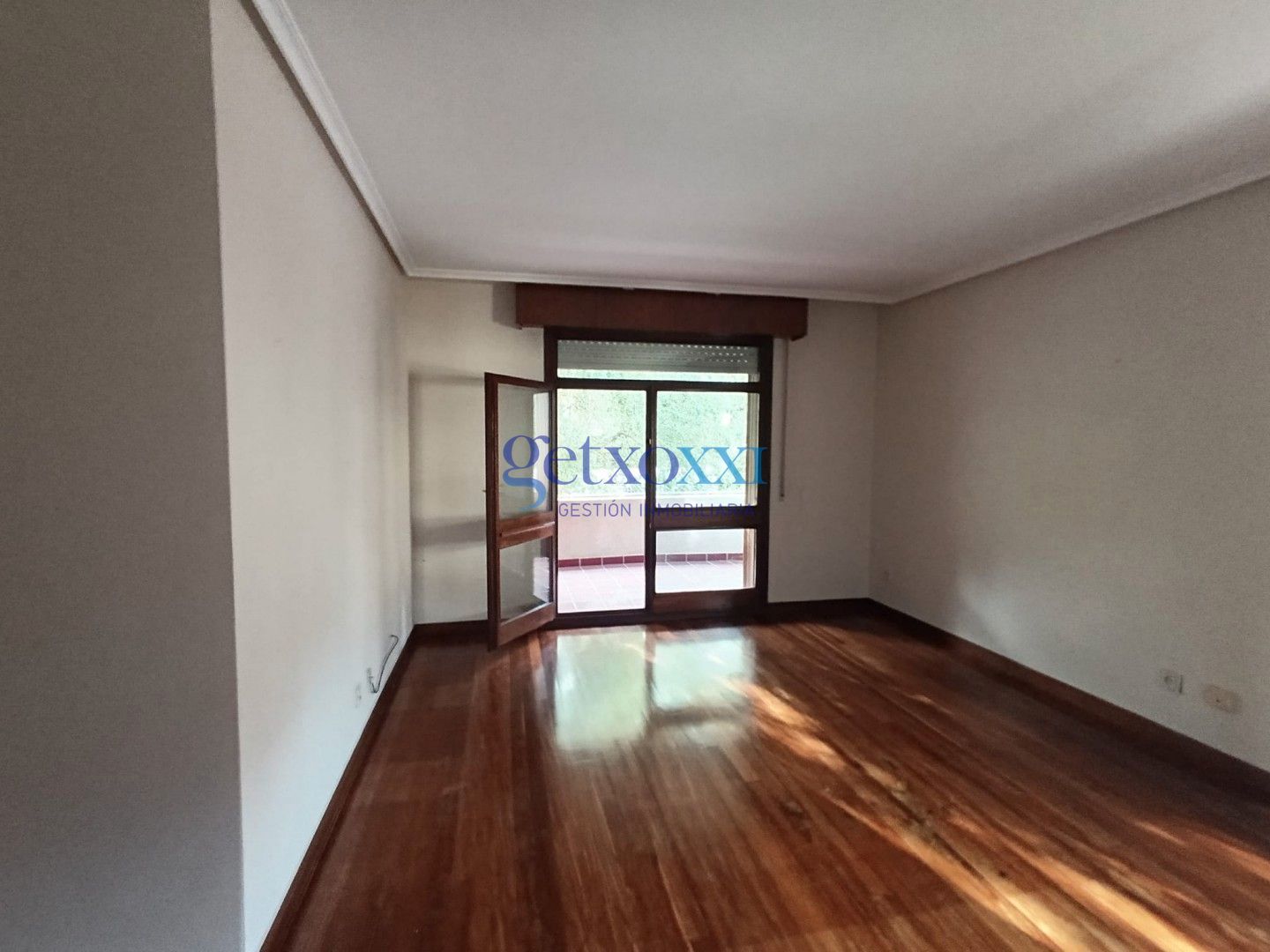 Habitación de Piso en venta en Getxo  con Calefacción, Terraza y Trastero