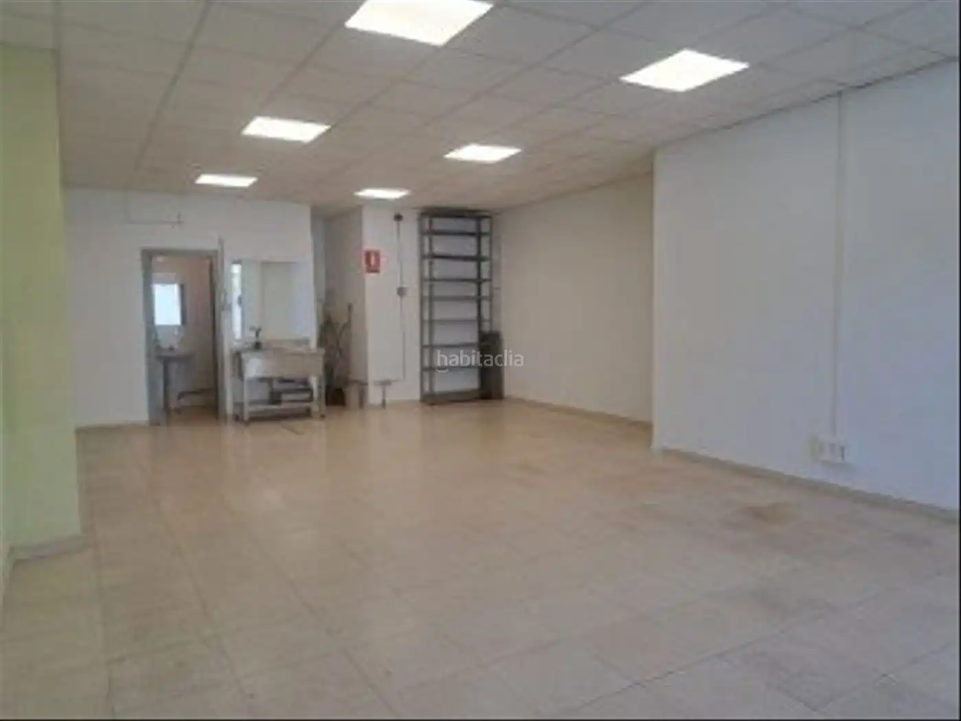 Locale commerciale in affitto a Carrer del Canal de la Infanta 24, imagen 6