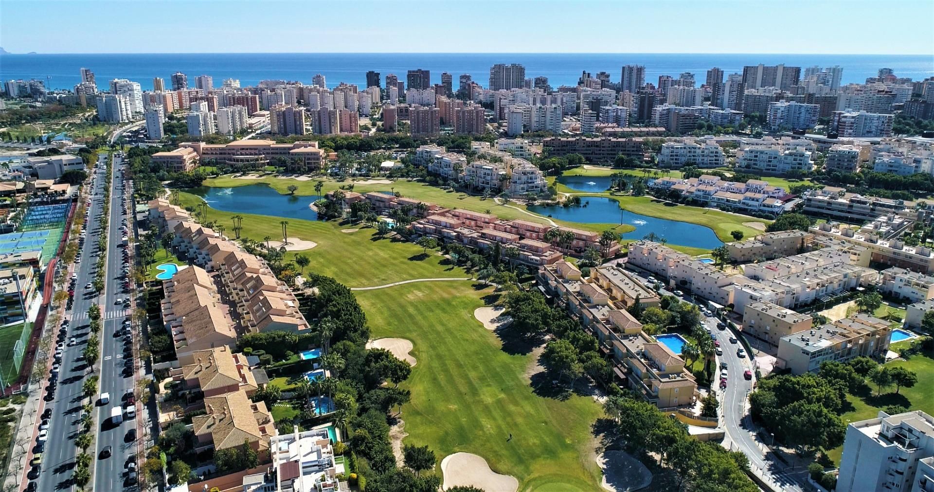 Vista exterior de Planta baja en venta en Alicante / Alacant con Aire acondicionado, Calefacción y Jardín privado