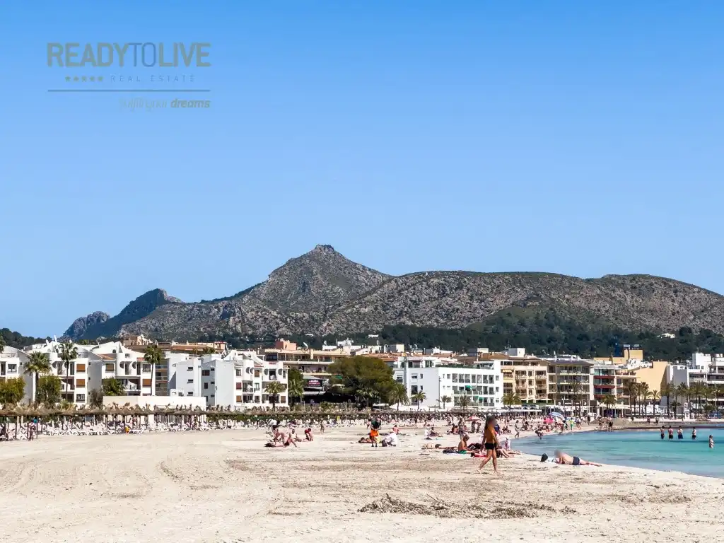 Vista exterior de Dúplex en venta en Alcúdia con Aire acondicionado, Terraza y Amueblado