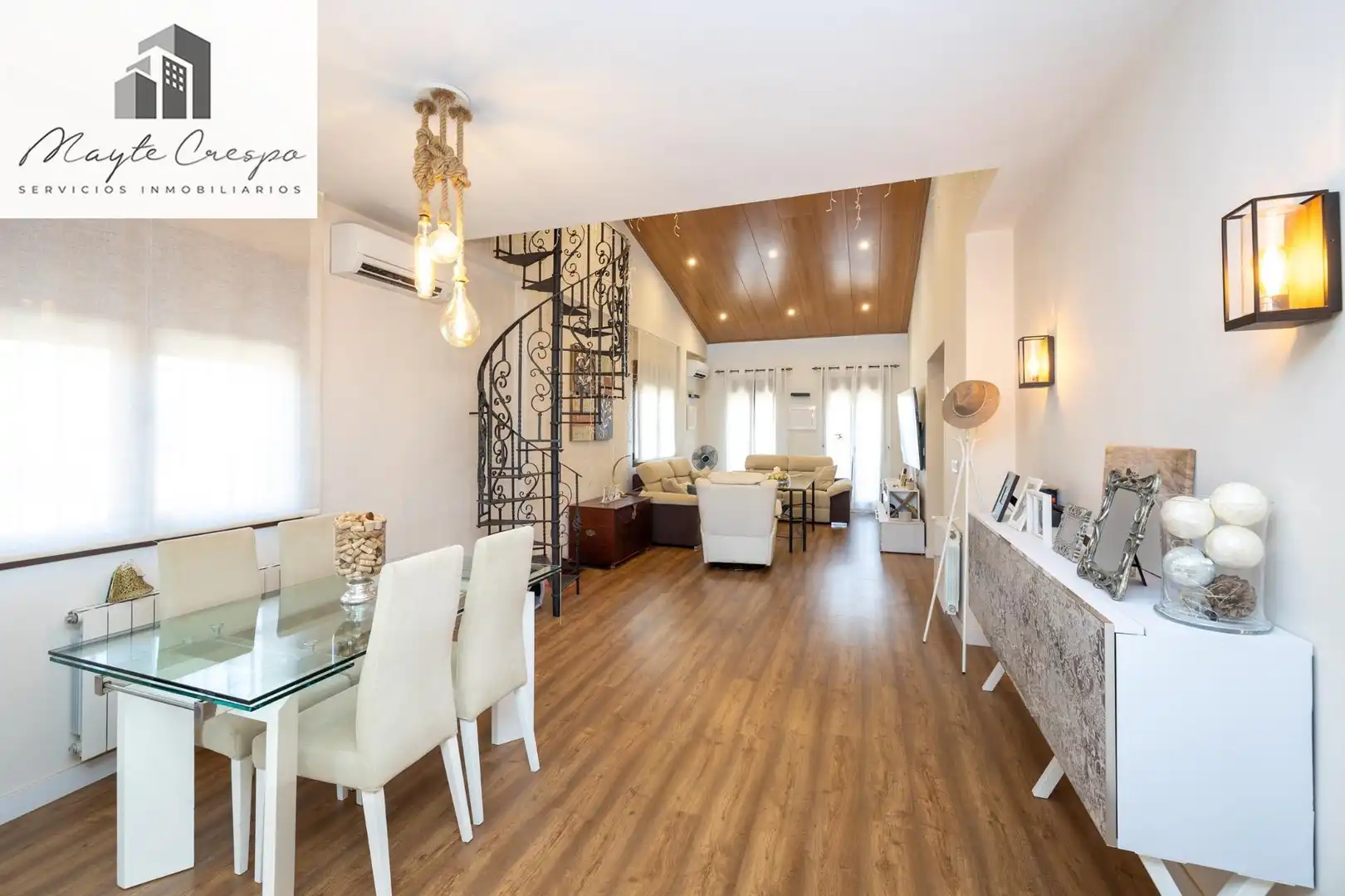 Chalet con piscina en venta en Villa de Otura, imagen 2
