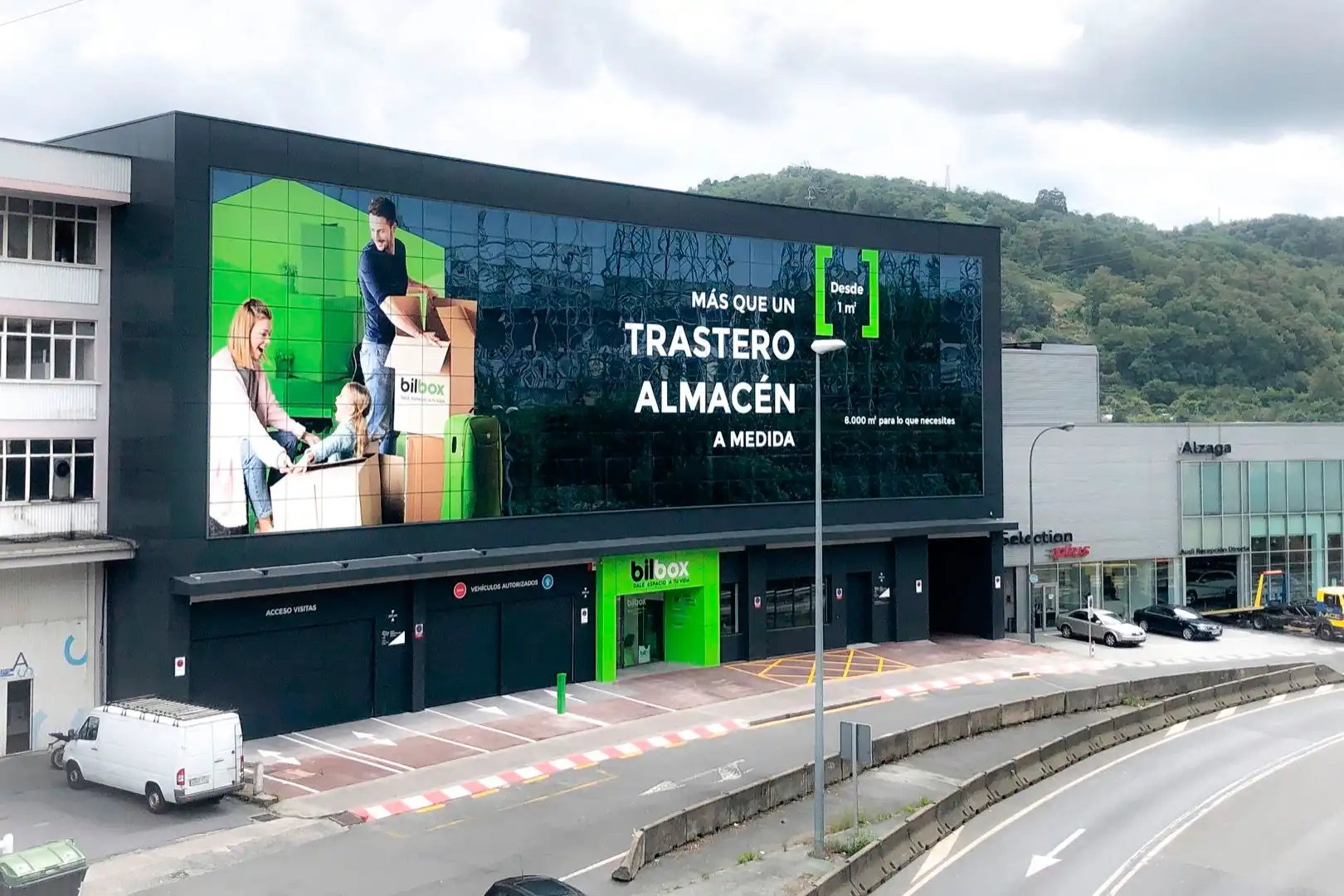 Trastero de alquiler en Bilbao  con Alarma