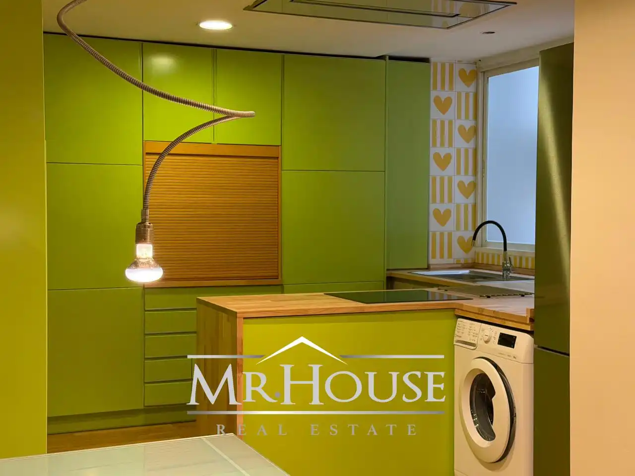 Cocina de Piso de alquiler en Madrid con Aire acondicionado, Calefacción y Jardín privado