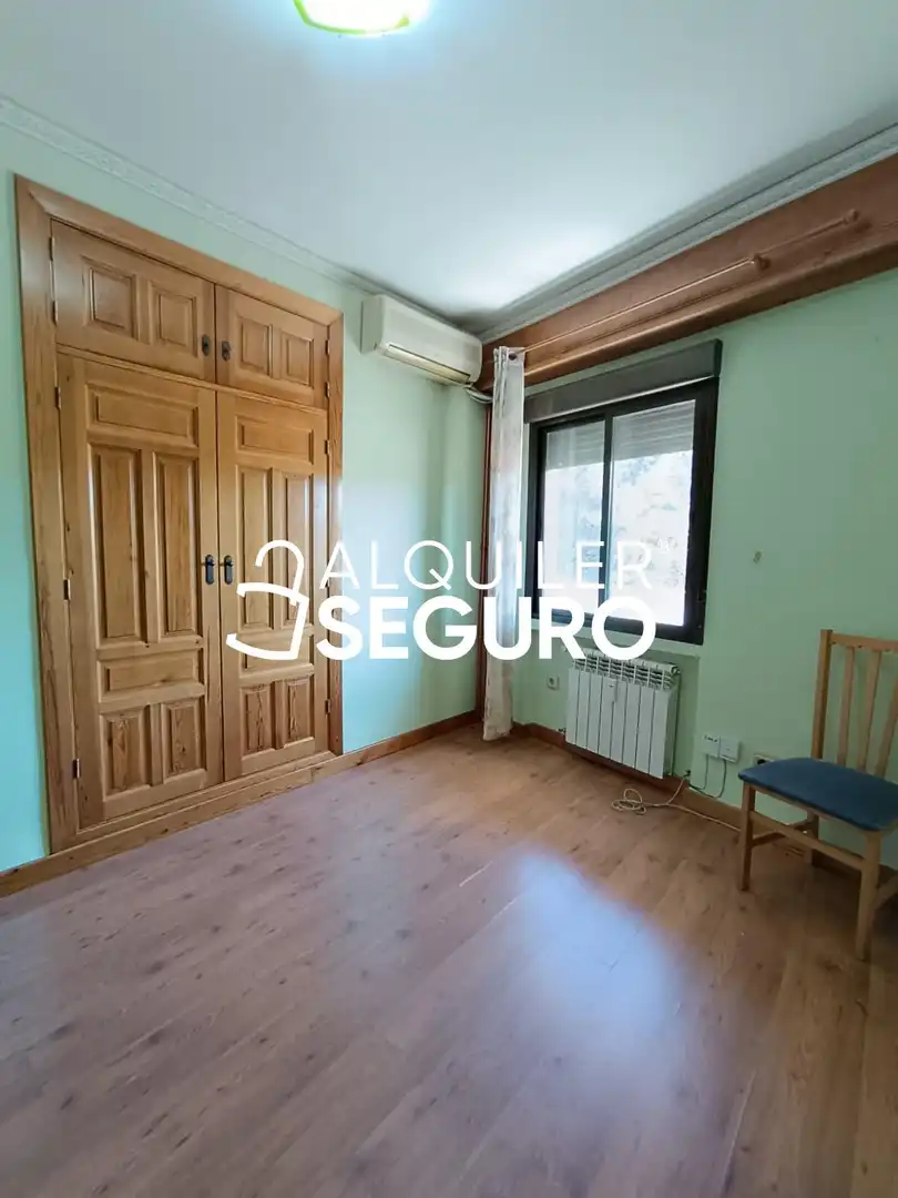 Habitación de Piso de alquiler en Valdemoro con Aire acondicionado, Calefacción y Terraza