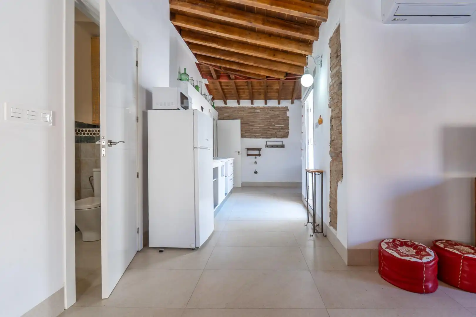 Kitchen of Houses for sale in Granada  with Air Conditioner, Terrace and Furnished