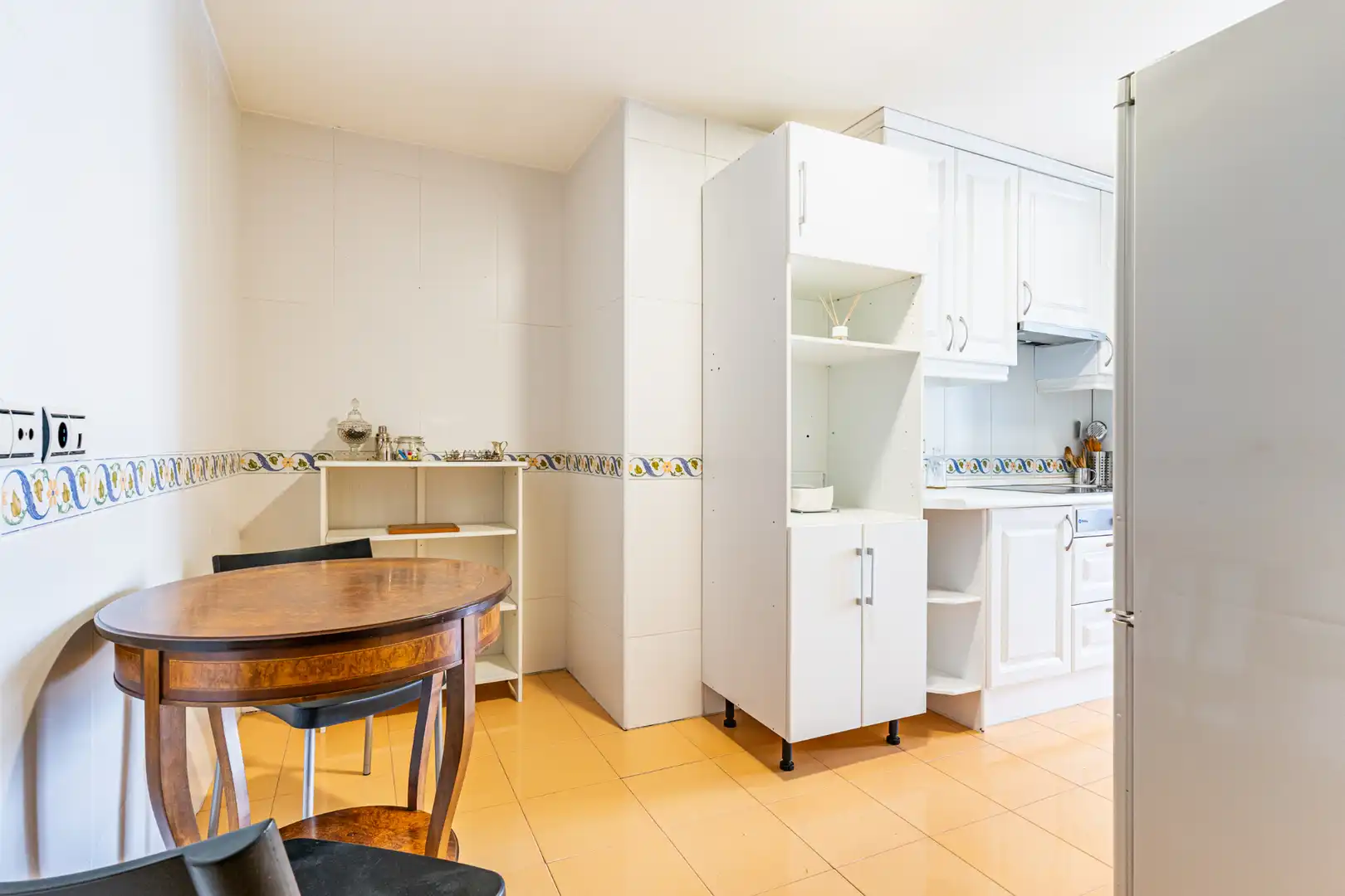 Cocina de Ático en venta en Majadahonda con Aire acondicionado, Calefacción y Jardín privado