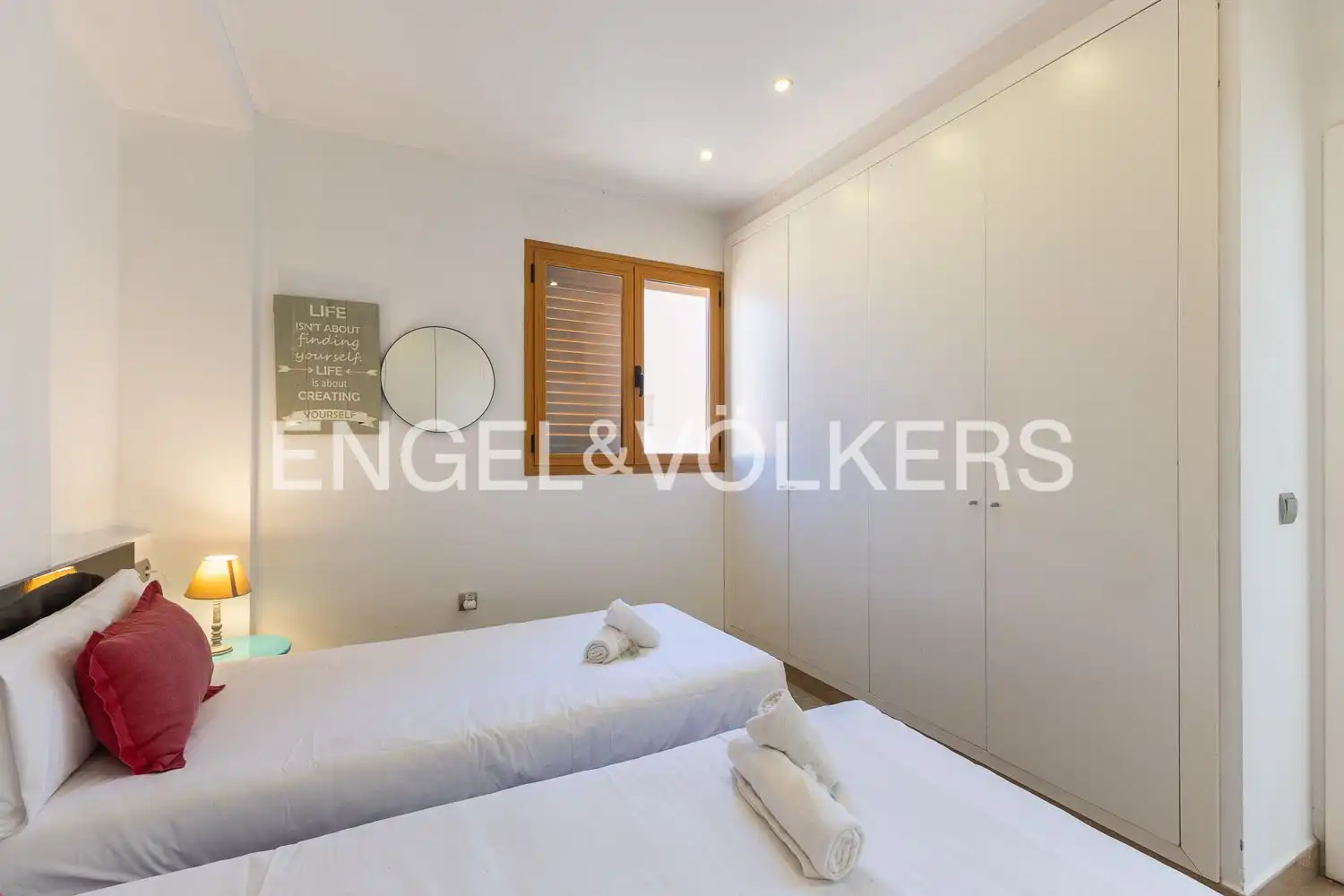 Habitación de Piso en venta en Valencia con Aire acondicionado, Calefacción y Jardín privado