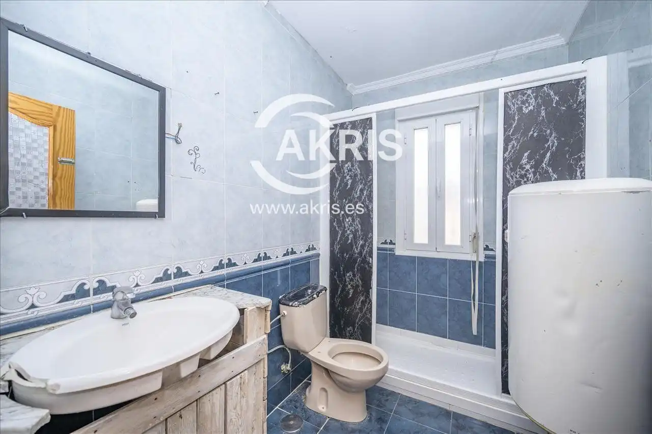 Houses for sale in Calle Amsterdam, Huecas