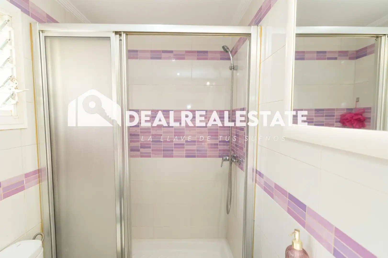 Bathroom of Houses for sale in Sevilla  with Air Conditioner and Terrace