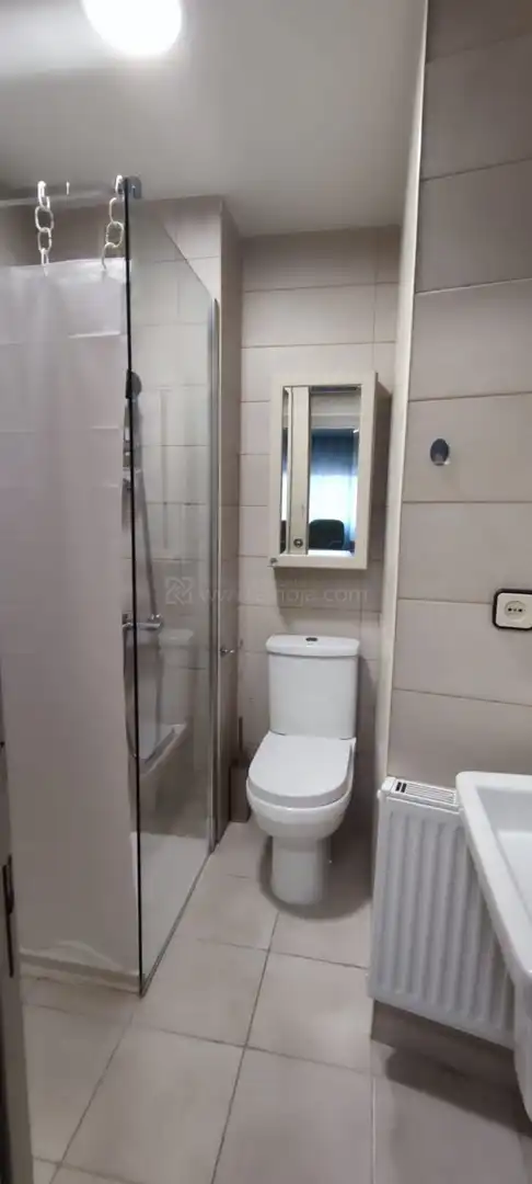 Baño de Piso en venta en  Logroño con Calefacción