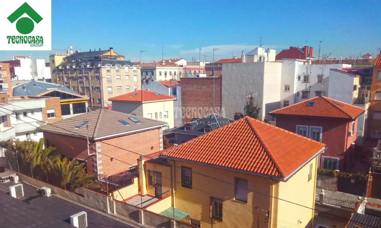 Piso en venta en Puerta del Ángel