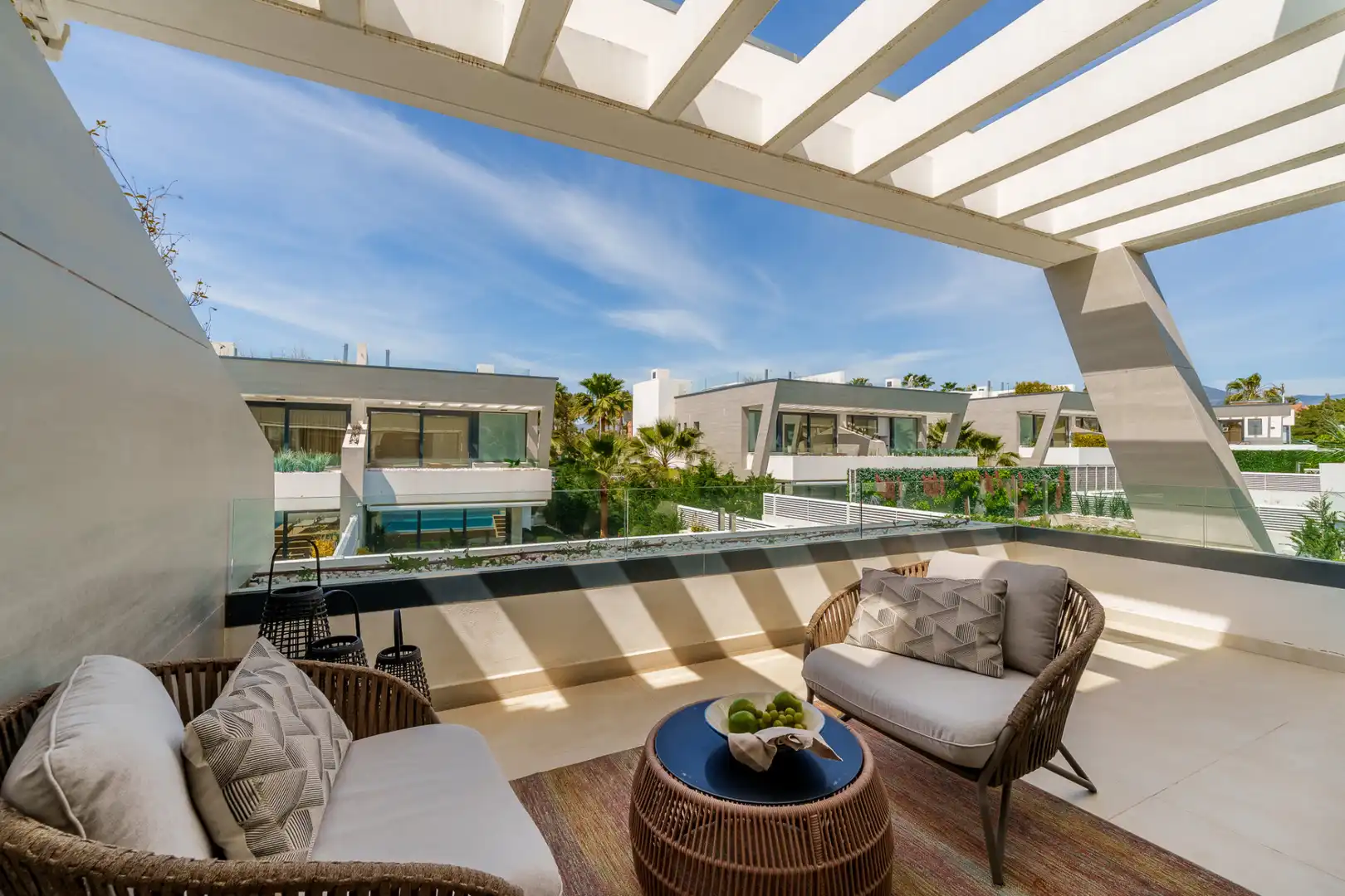 Vivienda con piscina en venta en Nueva Andalucía, imagen 7