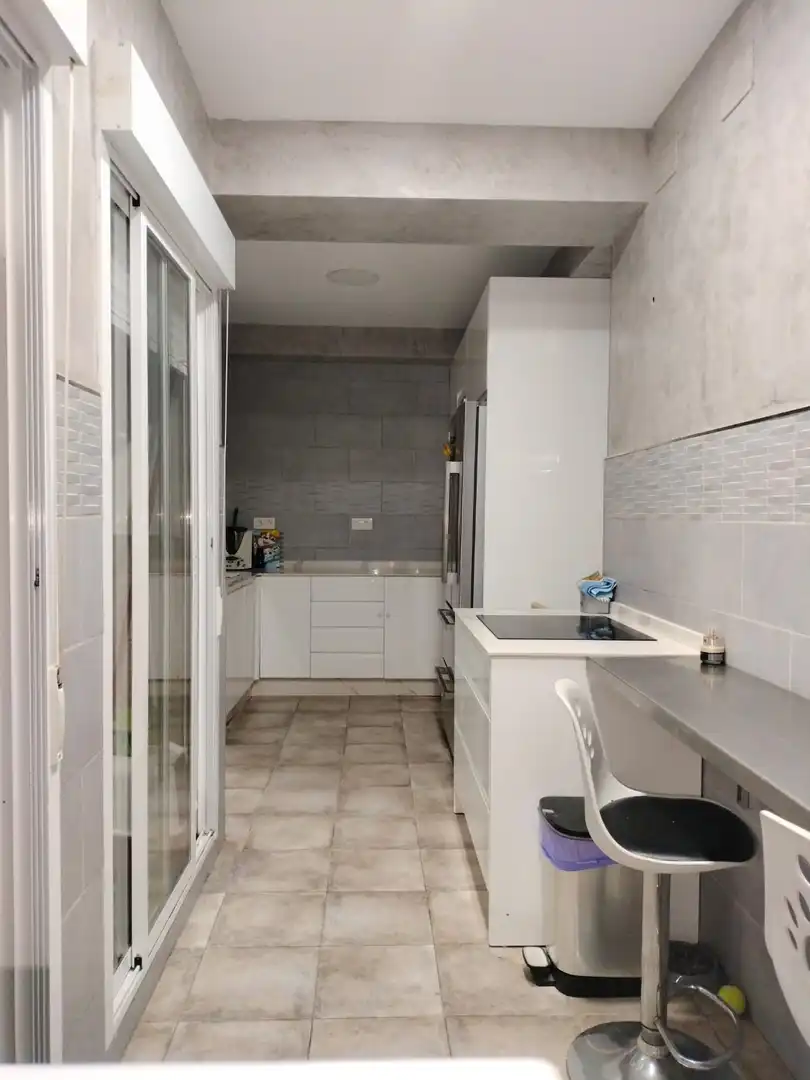 Cuina de Casa o xalet en venda en Dos Hermanas amb Aire condicionat, Calefacció i Terrassa