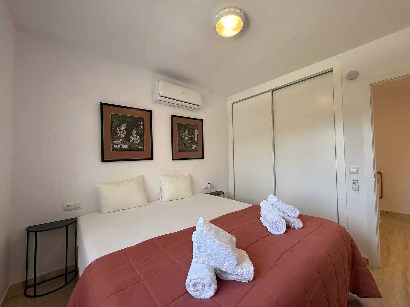 Habitación de Casa o chalet en venta en Calpe / Calp con Aire acondicionado, Calefacción y Jardín privado