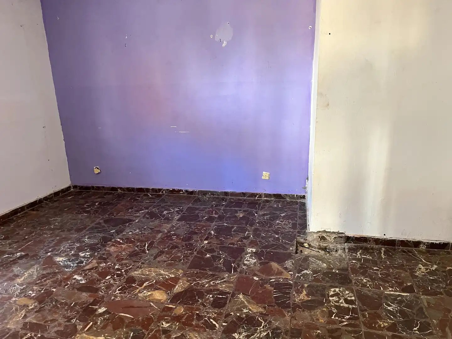 Piso en venta en Las Navas del Marqués  con Calefacción y Trastero