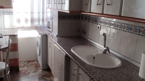 Foto 2 de Pis de lloguer a Martos, Jaén