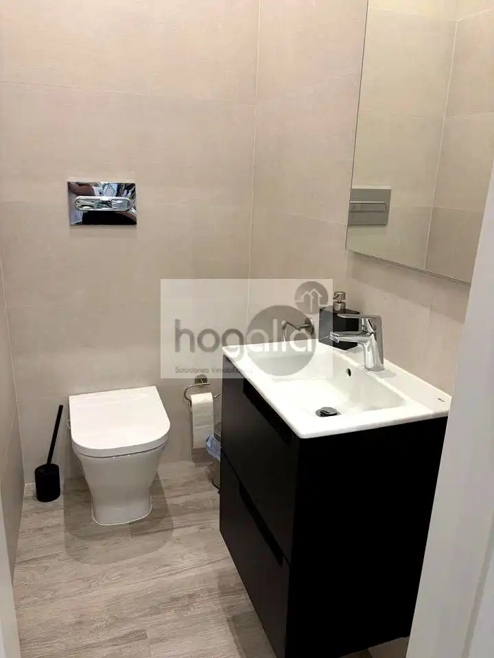 Baño de Planta baja de alquiler en Sevilla con Aire acondicionado y Amueblado