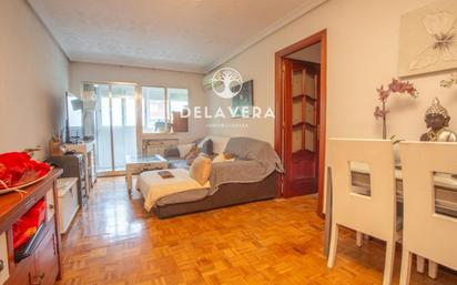 Exterior view of Flat for sale in Móstoles  with Air Conditioner, Heating and Parquet flooring