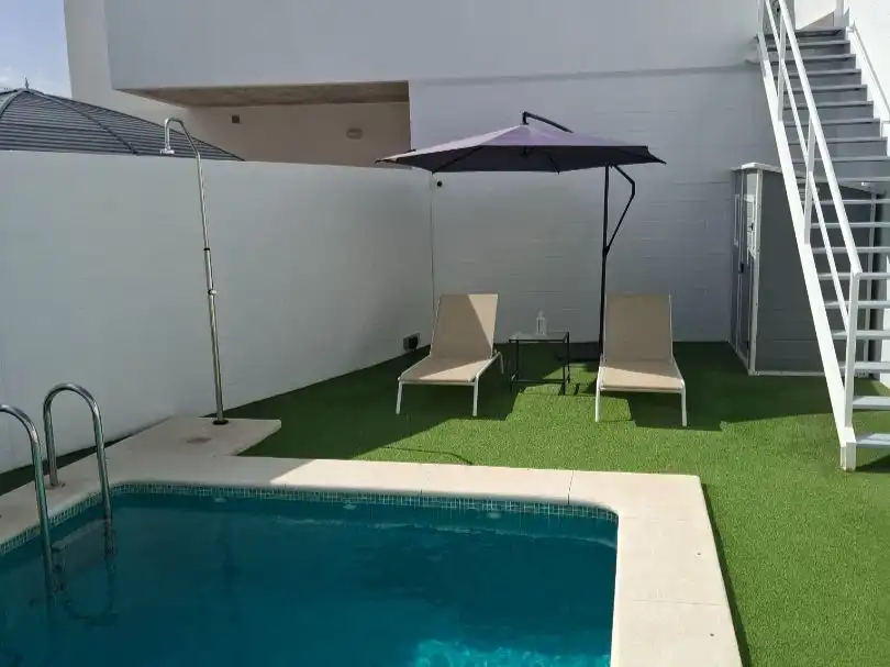 Adosado en venta en Calle Velazquez 9