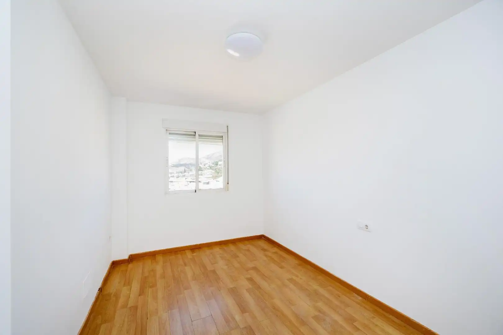 Bedroom of Flat for sale in Atarfe