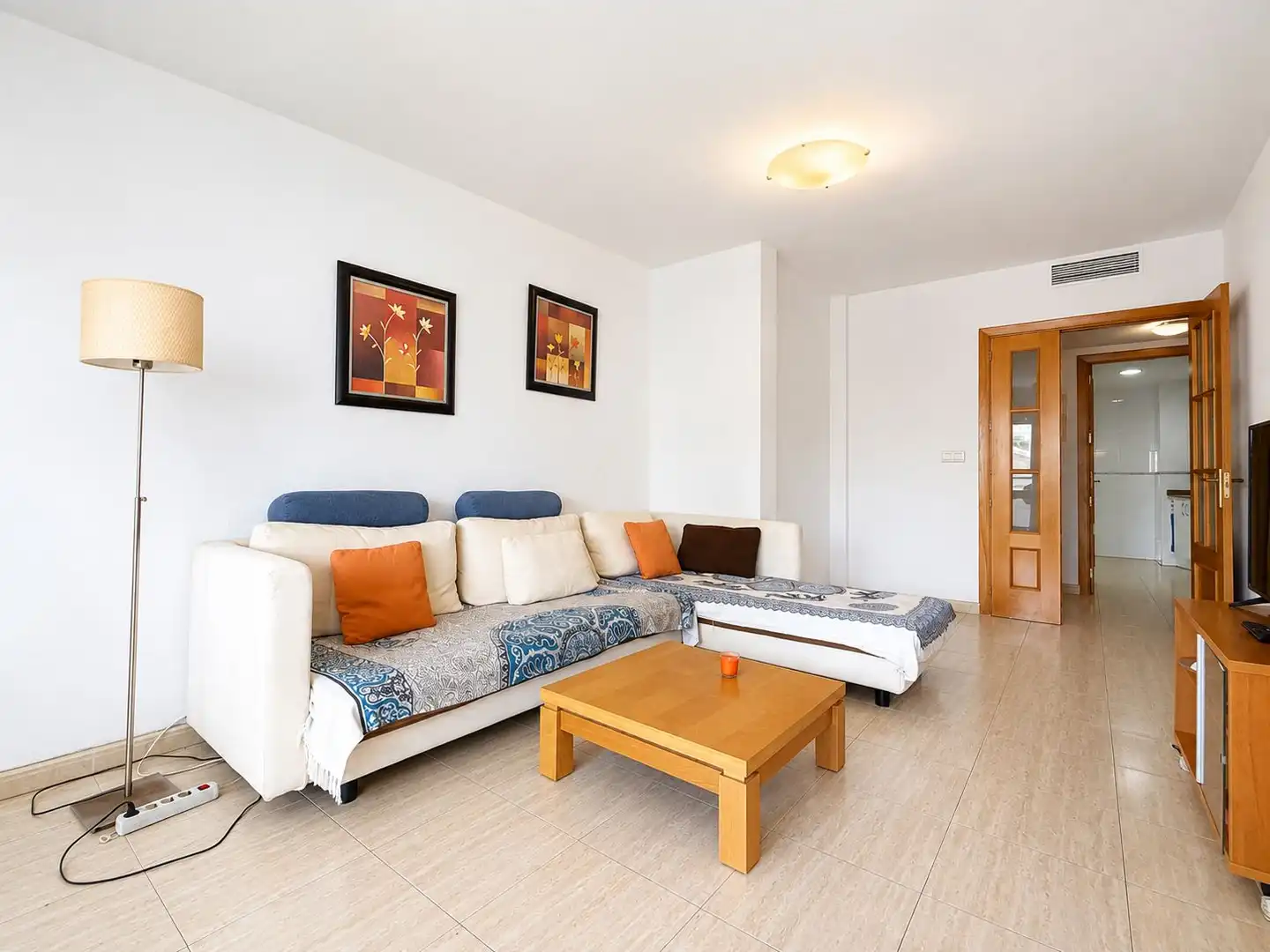 Sala d'estar de Apartament en venda en El Campello amb Aire condicionat, Terrassa i Traster