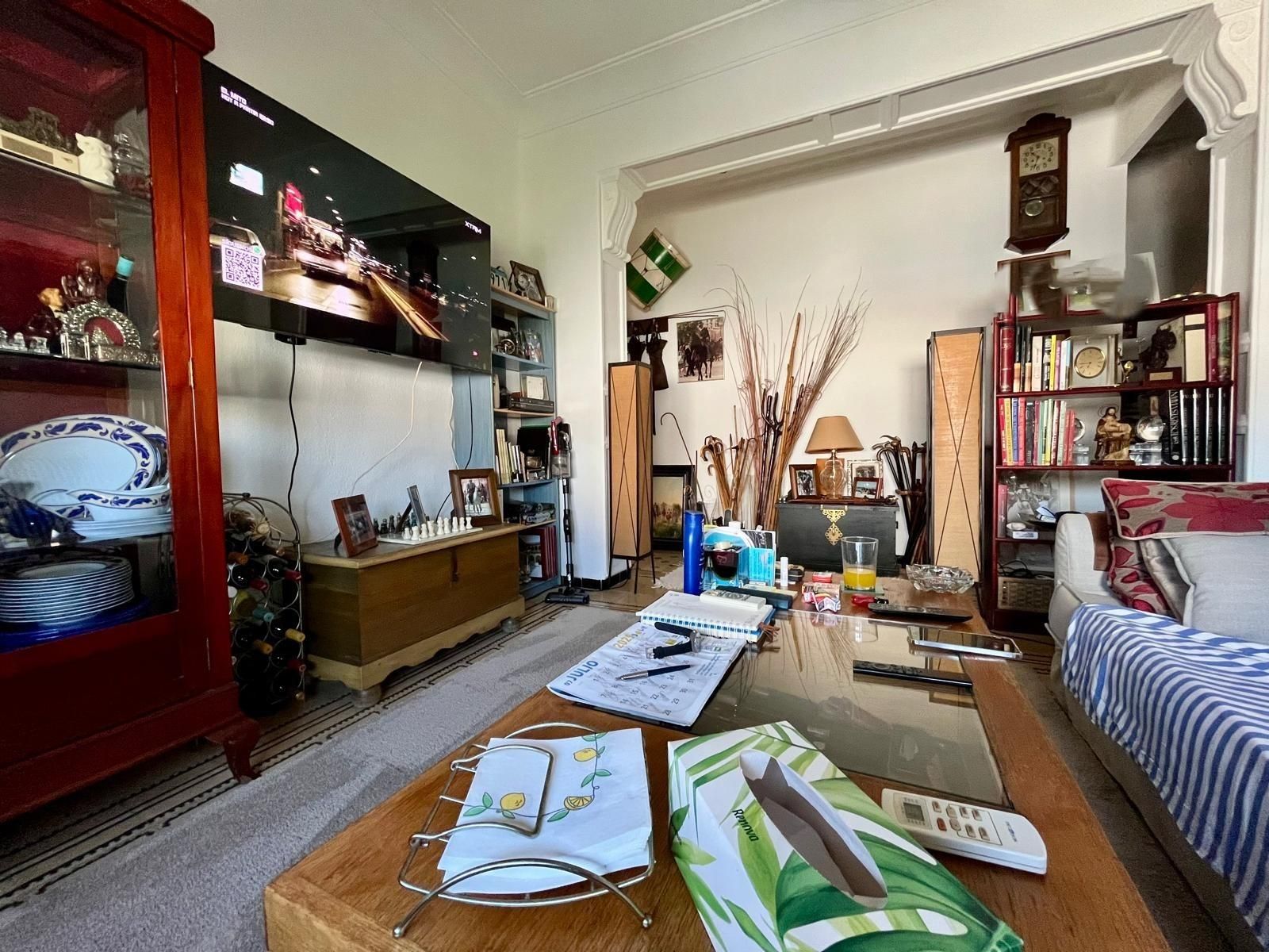 Living room of Flat for sale in  Sevilla Capital