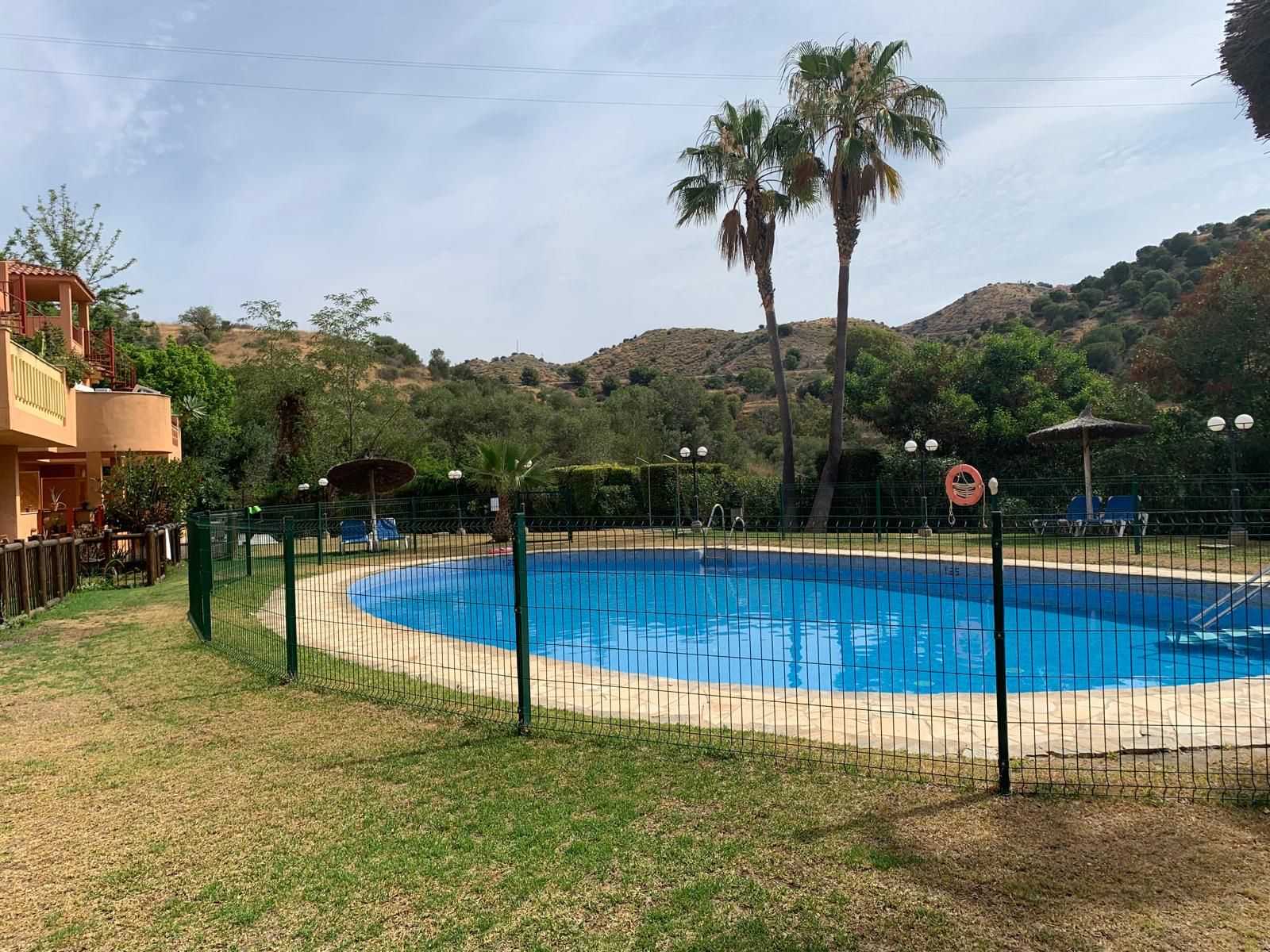 Piscina de Apartament de lloguer en Marbella amb Terrassa, Moblat i Piscina comunitària