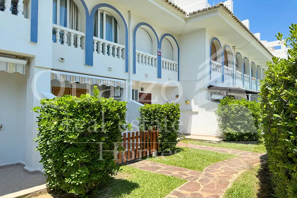 Vista exterior de Apartamento en venta en Dénia con Aire acondicionado, Calefacción y Terraza