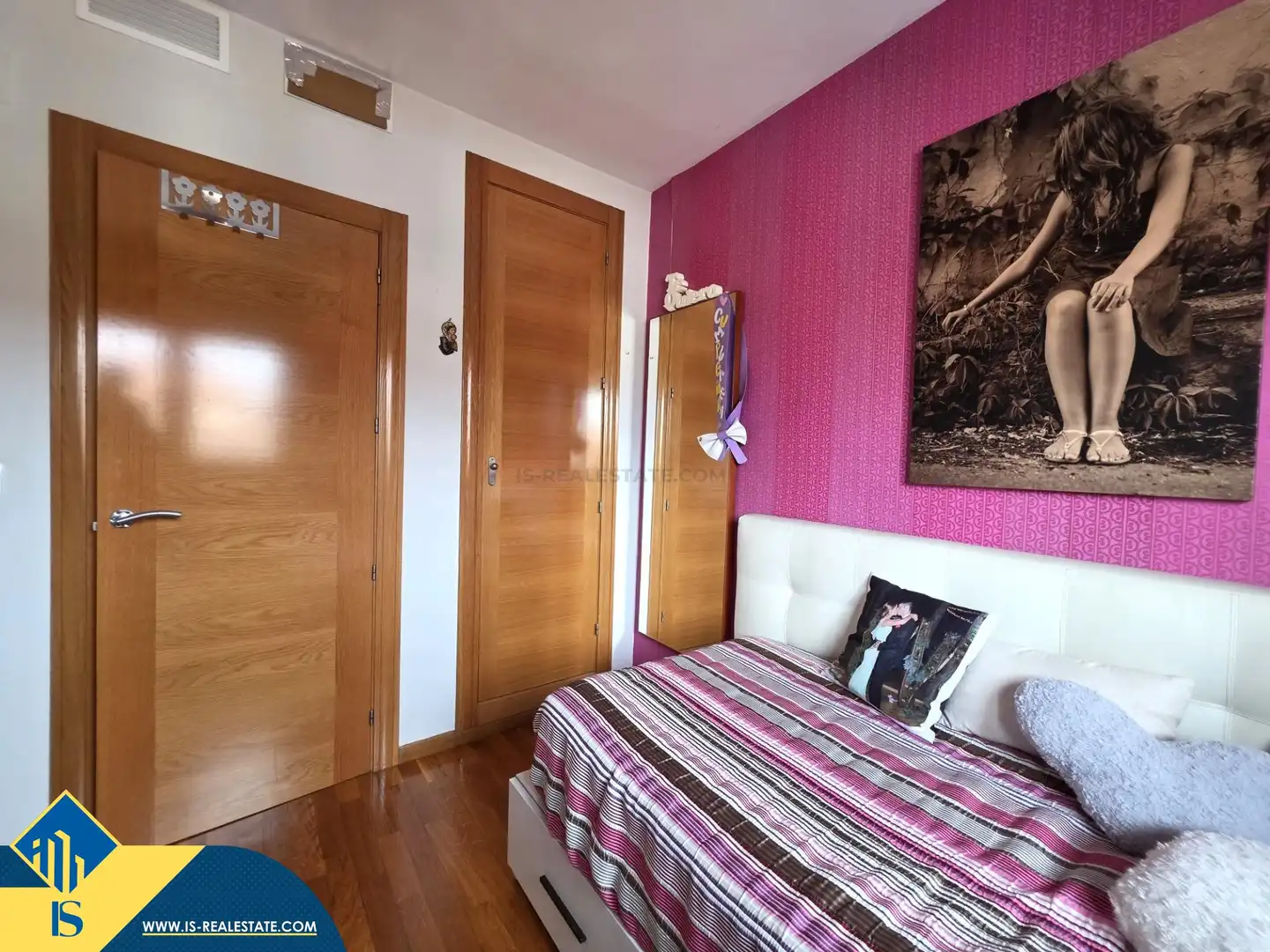 Bedroom of Houses for sale in Alicante / Alacant  with Terrace, Furnished and Community pool
