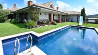 Swimming pool of House or chalet for sale in Piélagos  with Terrace and Swimming Pool