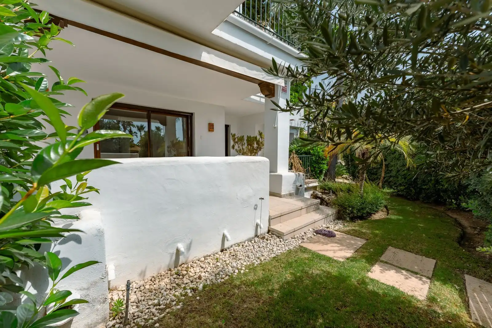 Reihenhaus mit Pool zum Verkauf in El Paraíso, imagen 9