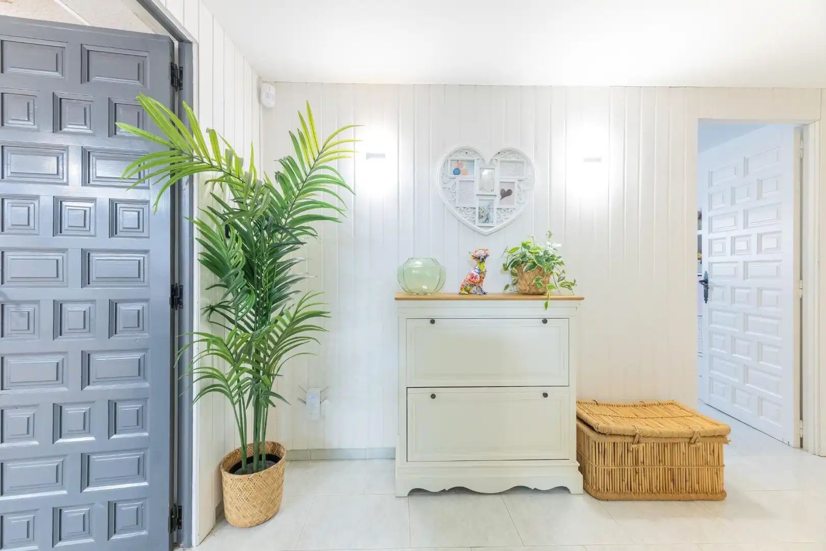 Casa o xalet en venda en Requena amb Jardí privat, Terrassa i Piscina