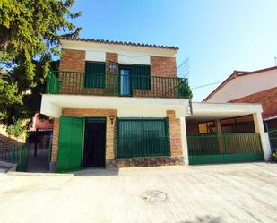 Vista exterior de Casa o xalet en venda en Borja amb Terrassa