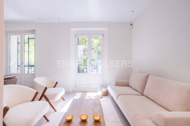 Apartamento en Venta en Universidad - Malasaña