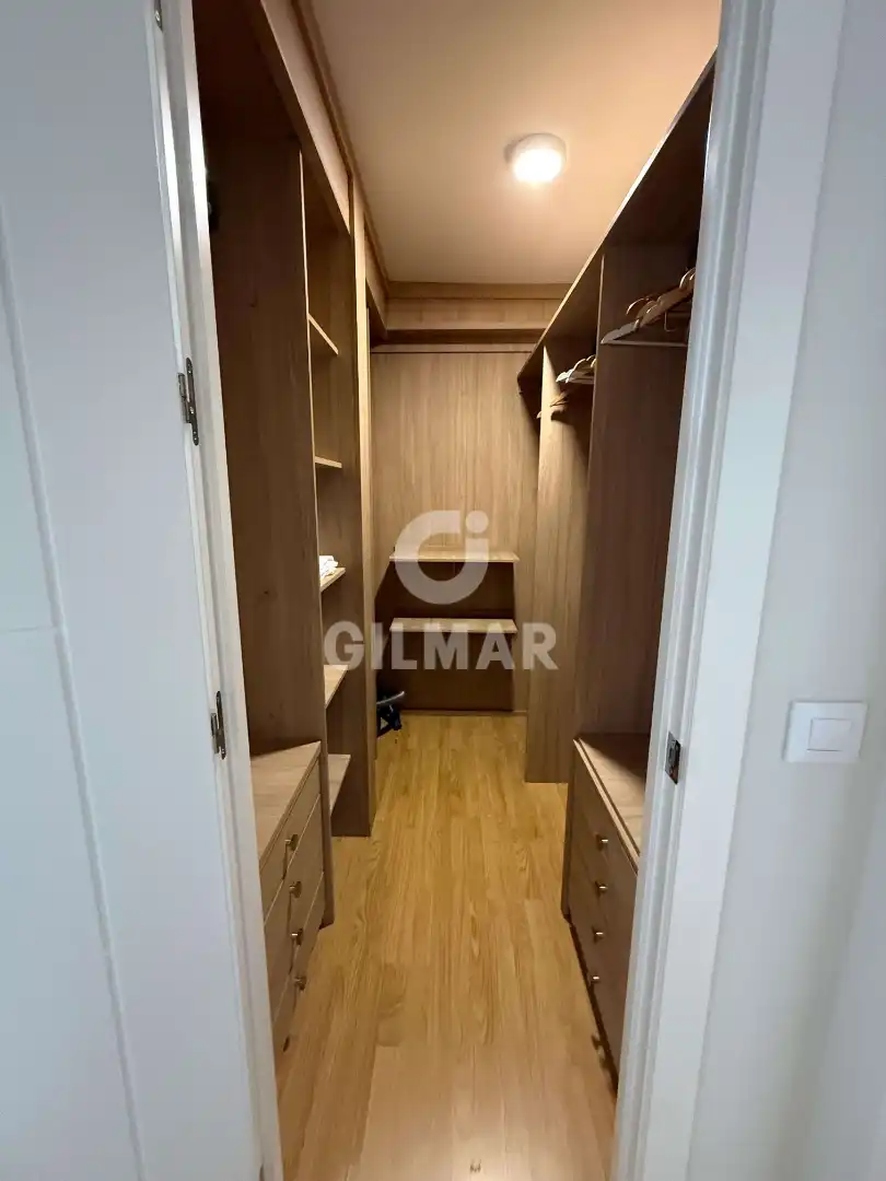 Bedroom of Flat for rent in Sevilla  with Air Conditioner, Heating and Parquet flooring