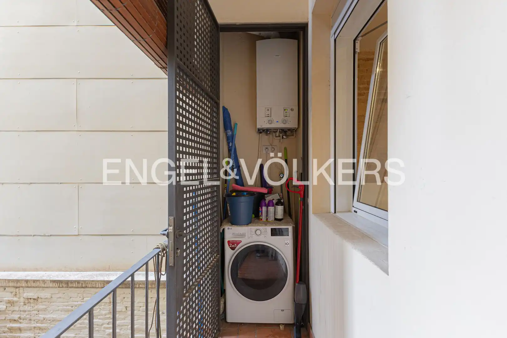 Terraza de Piso en venta en Barcelona con Calefacción, Parquet y Balcón