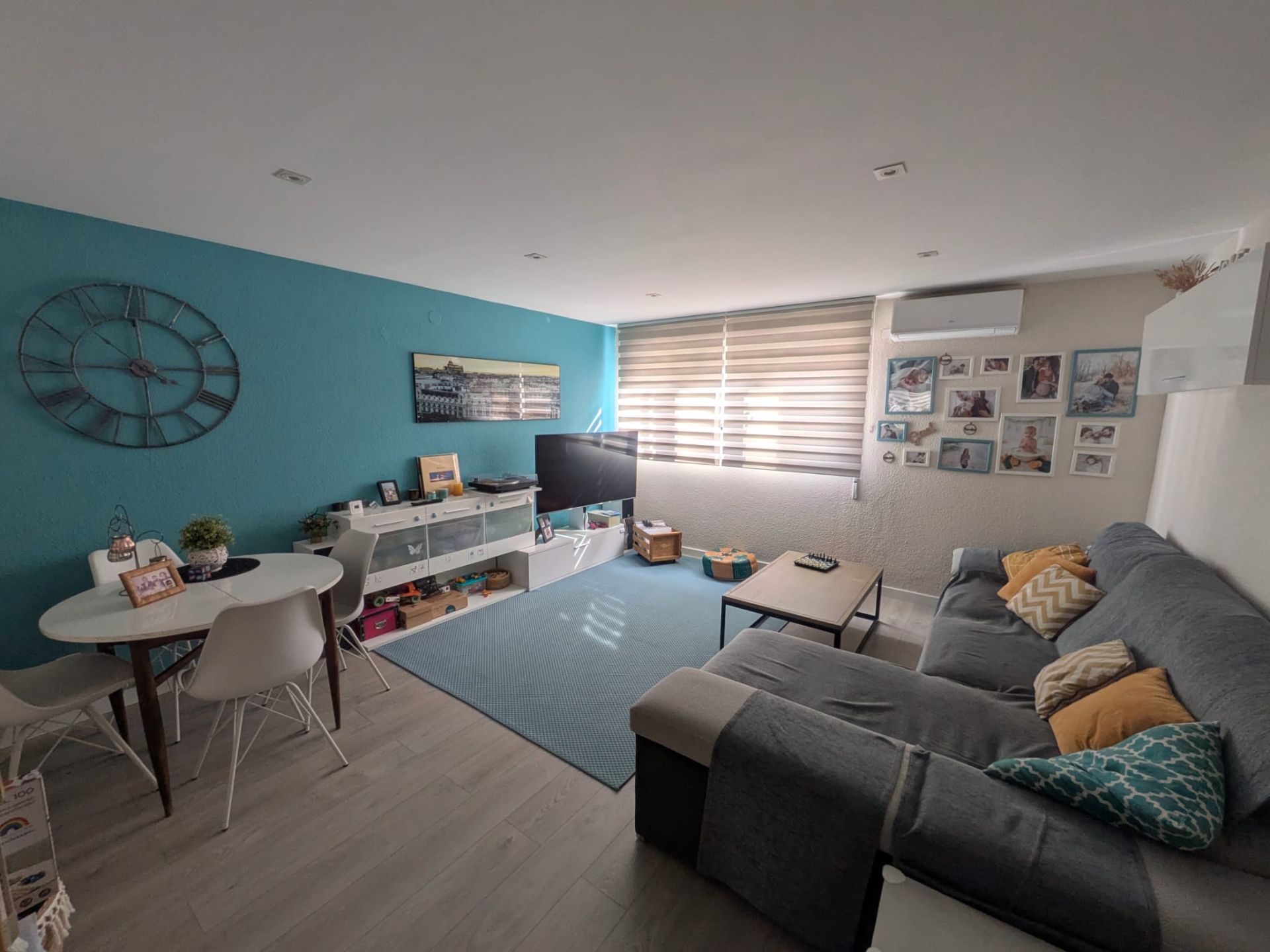 Sala de estar de Piso en venta en San Sebastián de los Reyes con Aire acondicionado y Calefacción