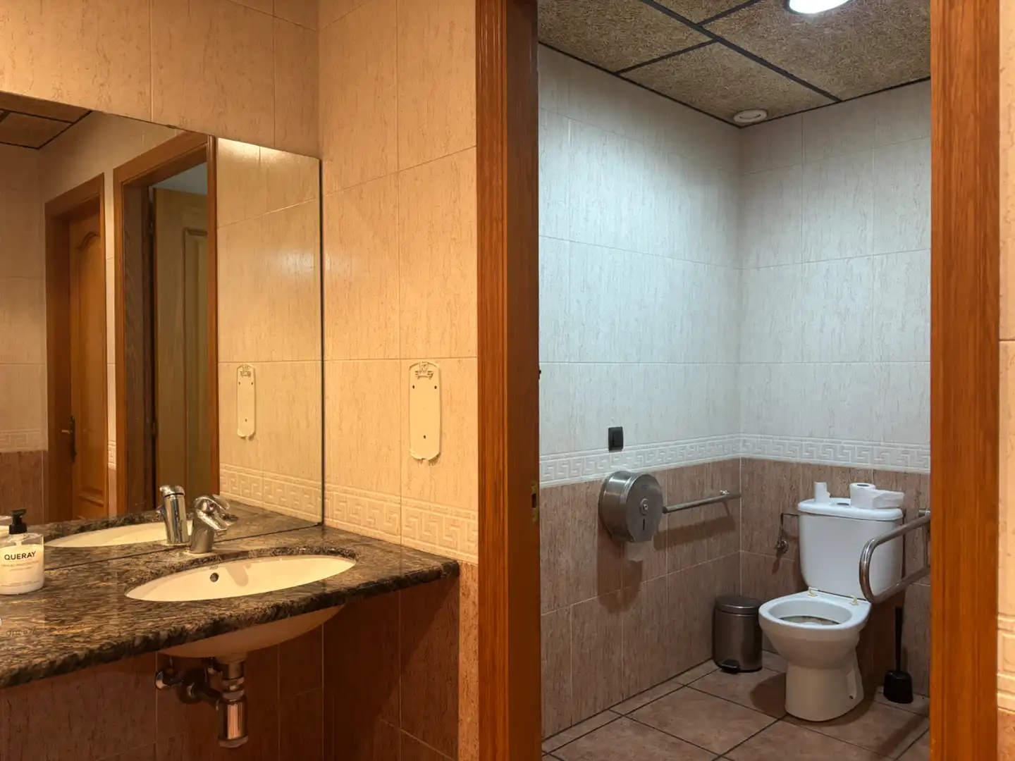 Business premises to rent in Carrer Vista Alegre 1, imagen 15
