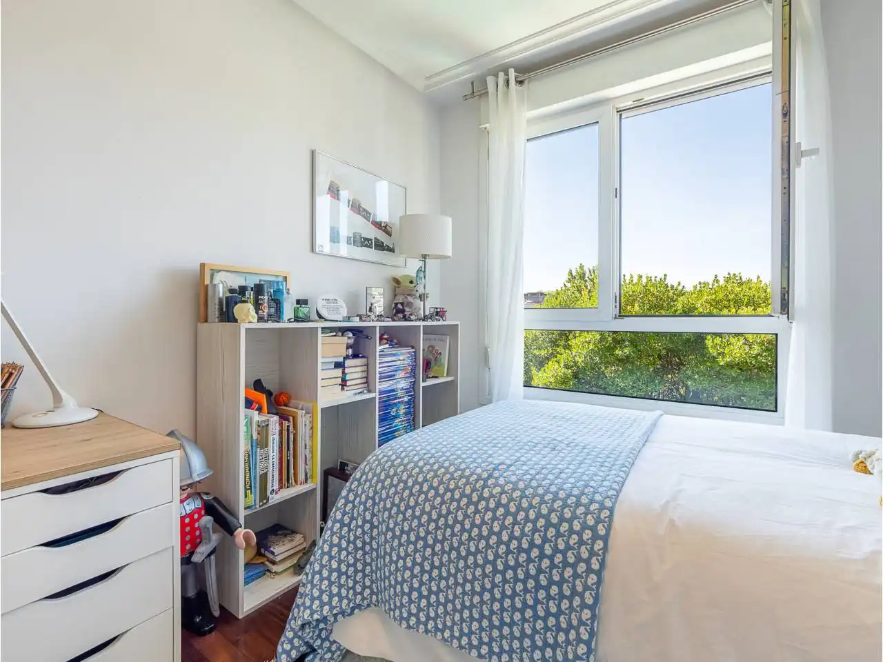 Casa con piscina en venta en Calle Arturo Campión 40, imagen 33