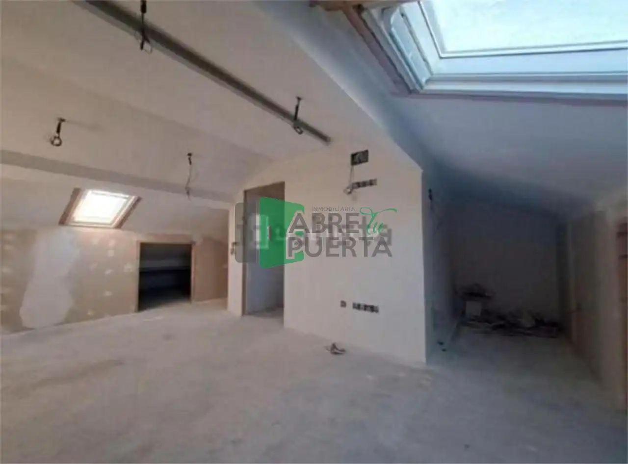 Houses for sale in Ourense Capital   with Heating, Private garden and Terrace