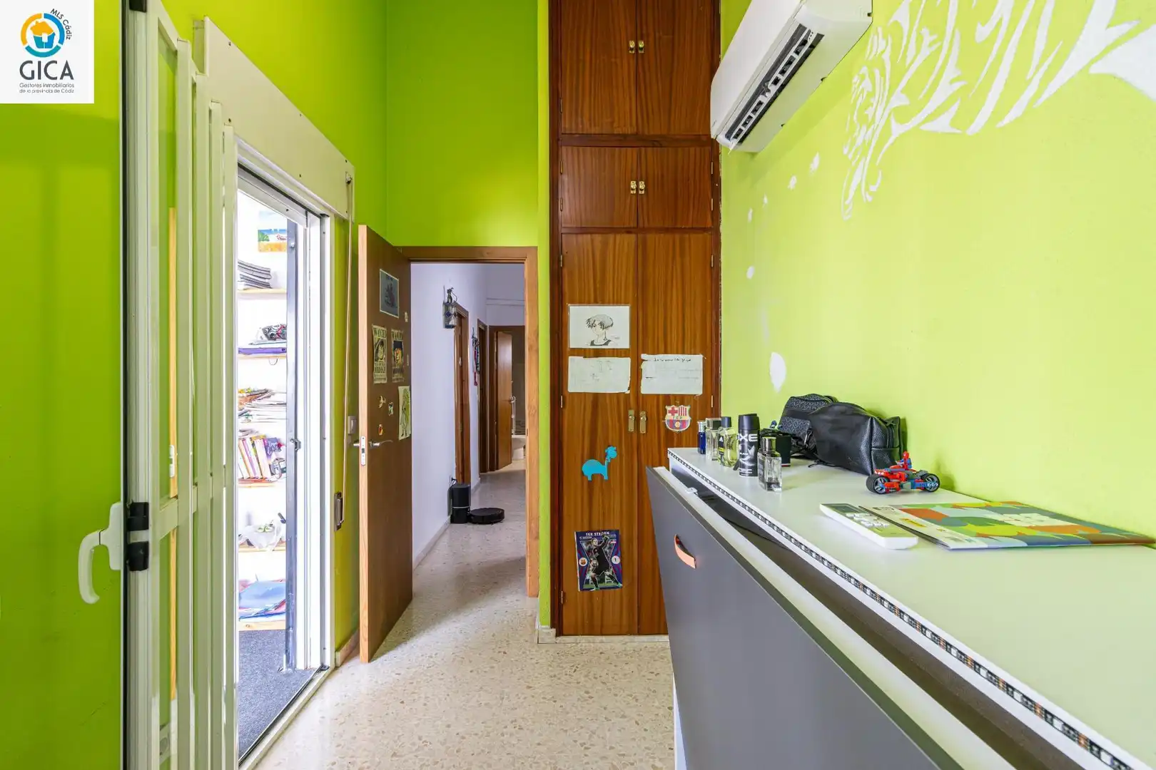 Casa aparellada amb terrassa en venda a El Retiro - Parque Atlántico - Ronda este, imagen 10