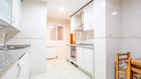 Foto 2 de Piso de alquiler en Calle César Augusto, Plaza de Toros, Zaragoza