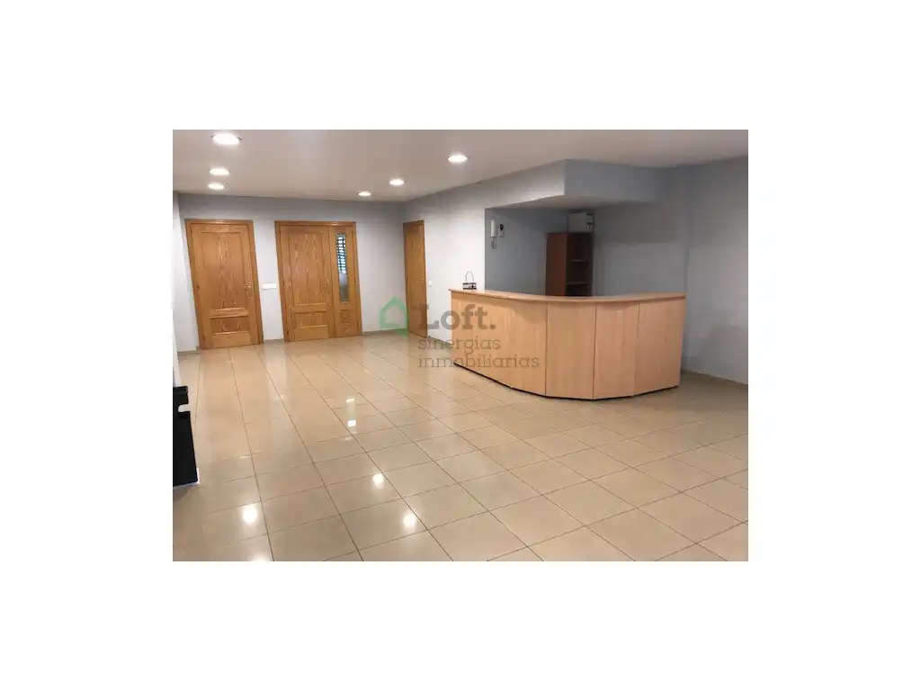 Local comercial en venda a CARDENAL CISNEROS