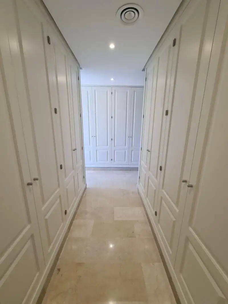 Casa adosada de alquiler en Benahavís con Aire acondicionado, Calefacción y Jardín privado